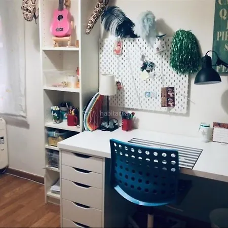 Piso Julia * Mataro